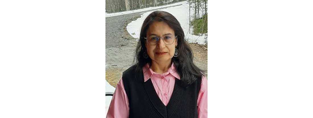 Dr Farhat Taj